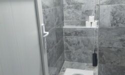 سنگ توالت ایرانی- مقایسه با سنگ توالت‌های مدرن