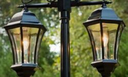 چراغ پارکی: روشنایی و زیبایی در فضاهای عمومی