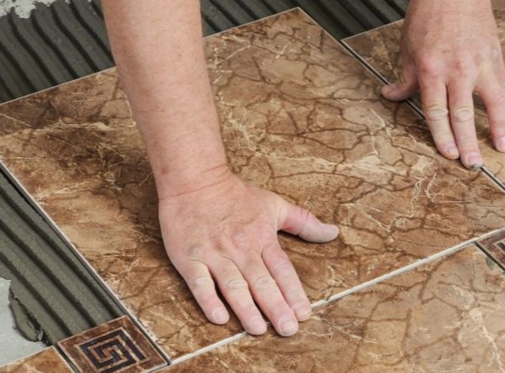 انواع چسب کاشی