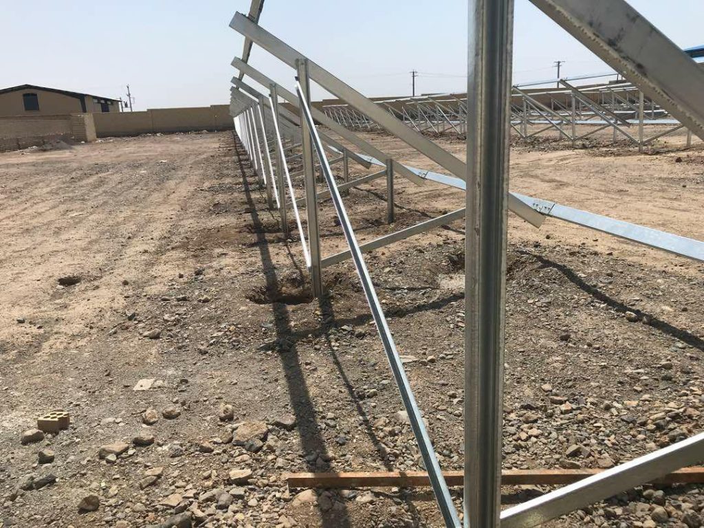 سازه پنل خورشیدی