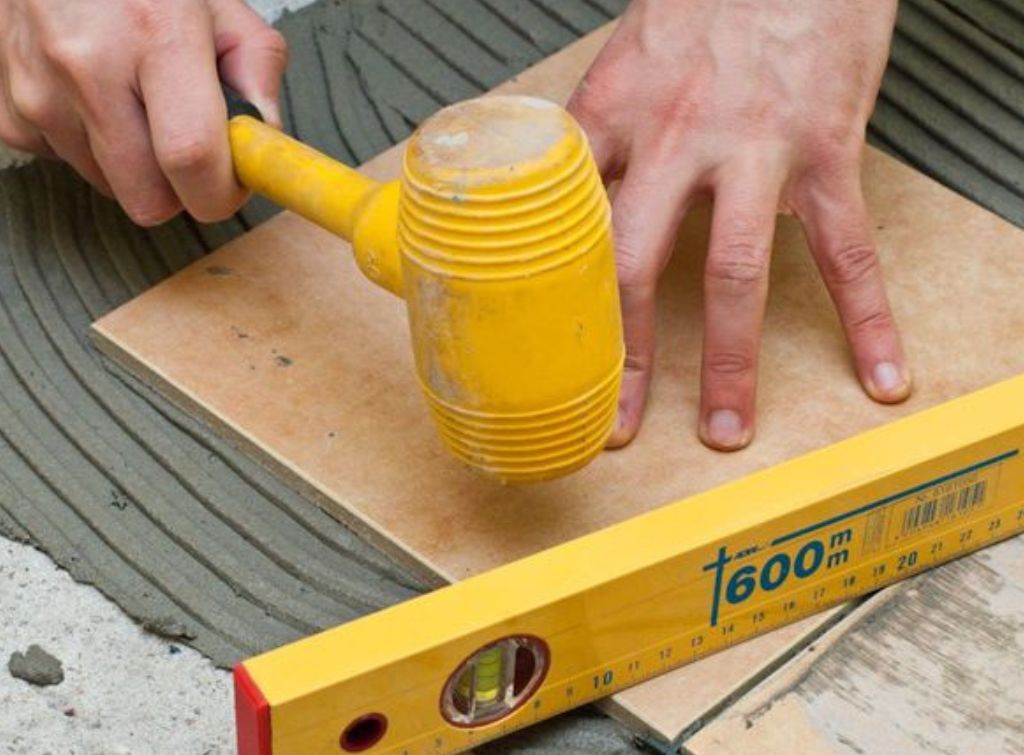 چسب کاشی و سرامیک