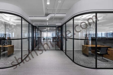 چطور شیشه خم شاه شیشه ارزش ساختمان شما را چند برابر می‌کند؟