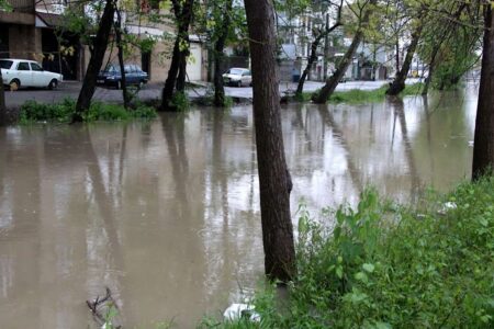 بارش‌ها در آستارا به ۲۲۰ میلی‌متر رسید/ تشدید فعالیت سامانه بارشی