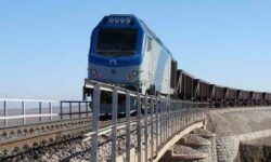 تملک اراضی خط راه‌آهن رشت – آستارا تا پایان سال تکمیل می‌شود