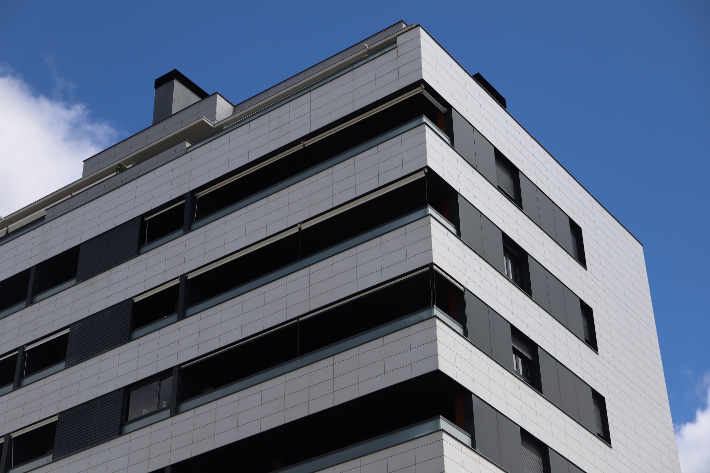 نما سرامیک سفید