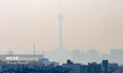 هوای تهران آلوده است