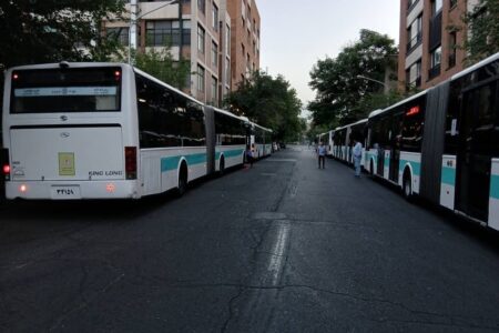 محمدخانی:دو سوم قراردادهای تولیدکنندگان داخلی اتوبوس معوق مانده است