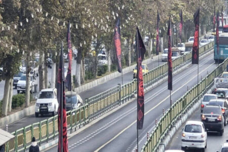 تهران برای ایام شهادت حضرت فاطمه سیاه پوش شد