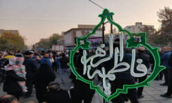 هزاران عاشق اهل بیت در میدان ۱۳ آبان گرد هم آمدند