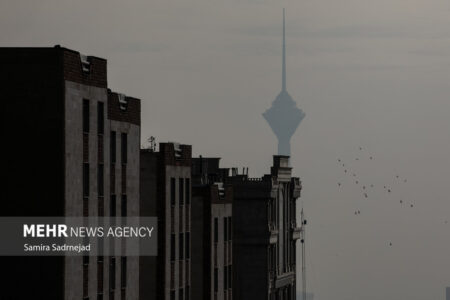 وضعیت قرمز هوا در تهران؛ تعداد روزهای آلوده در پایتخت