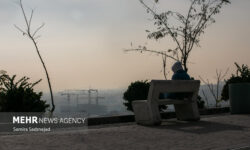 هوای تهران برای هشتمین روز متوالی در شرایط آلوده و قرمز است