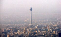 هوای تهران در وضعیت قابل قبول قرار دارد