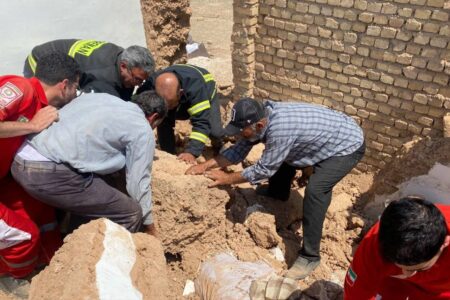 ملکی: همه حادثه‌دیدگان در ریزش ساختمان مسکونی یافت آباد نجات یافتند