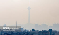 هوای تهران همچنان آلوده و در وضعیت نارنجی است