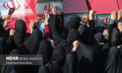تجلیل از مادران، همسران و دختران شهدا توسط بسیج شهرداری تهران