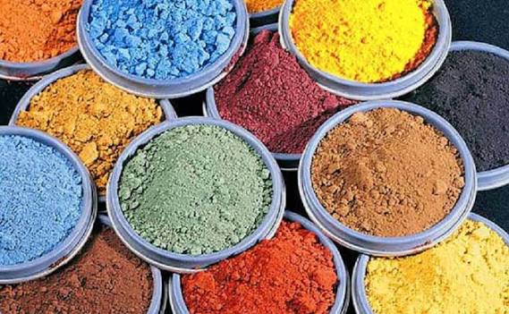 سیمان رنگی چیست؟ معرفی انواع، کاربردها و مزایای استفاده از سیمان رنگی در ساختمان